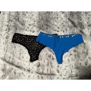 2pk VS PINK‎ NWT lace and no show thong size S